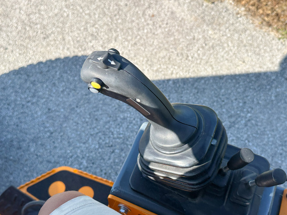 2024 Giant G1200