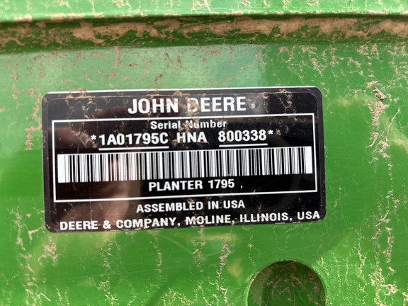 Used 2023 John Deere 1795 Planters: Drawn at Koenig Equipment in Anna, OH - Photo1