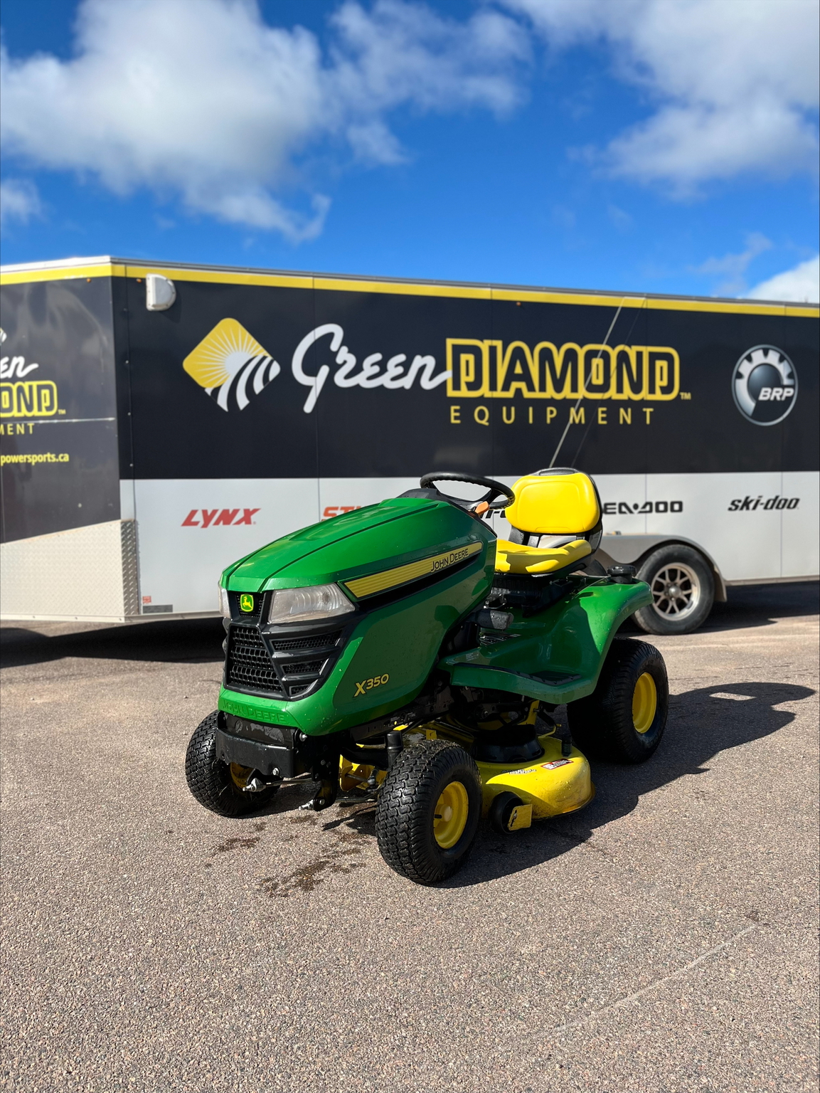 2019 John Deere X350 Image 1