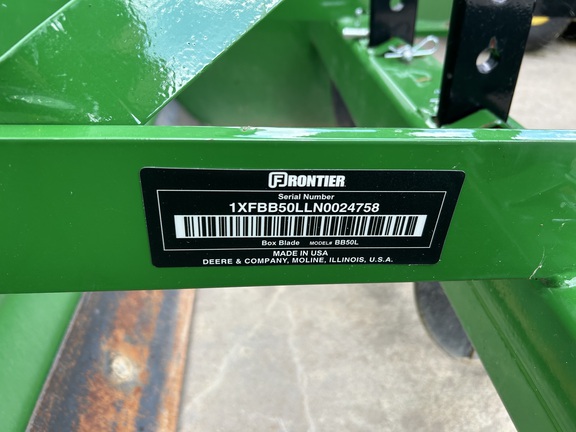 Used 2022 John Deere 1025R Compact Utility Tractors at Horizon Ag & Turf in Warburg, AB - Photo13