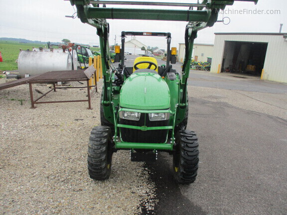 Photo of 2024 John Deere 3038E
