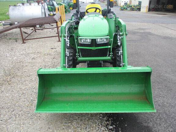 Photo of 2024 John Deere 3038E