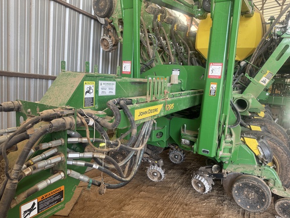 Photo of 2022 John Deere 1795