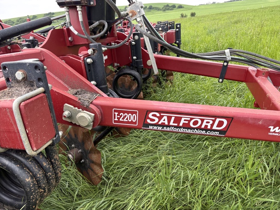 Used 2015 Salford I-2241 Vertical Tillage at Horizon Ag & Turf in Vermilion, AB - Photo6