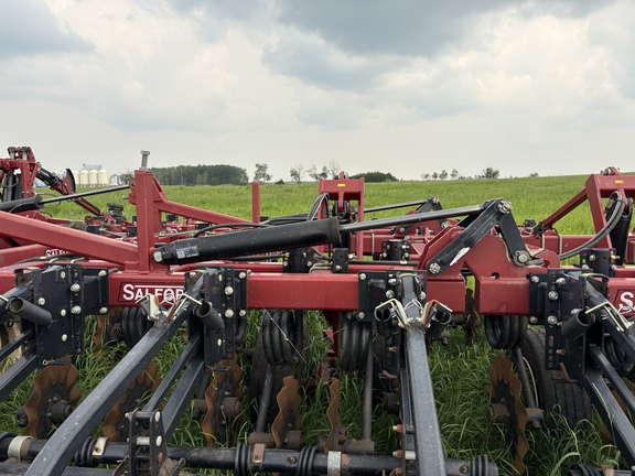 Used 2015 Salford I-2241 Vertical Tillage at Horizon Ag & Turf in Vermilion, AB - Photo40