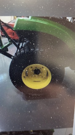 Photo of 2017 John Deere 2032R