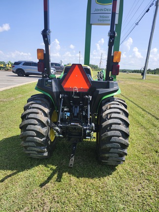 2026 John Deere 3032E