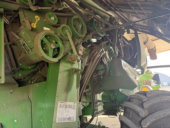 Photo of 2023 John Deere X9 1100