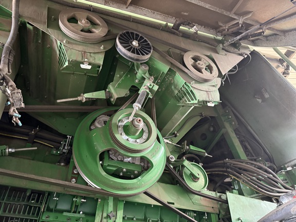 Photo of 2023 John Deere X9 1100