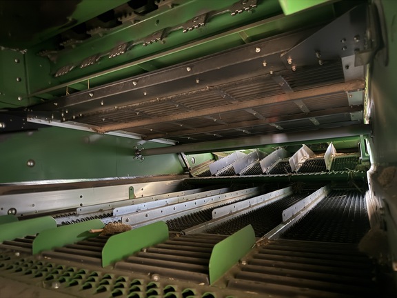 Photo of 2023 John Deere X9 1100
