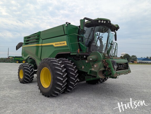 Photo of 2023 John Deere X9 1100
