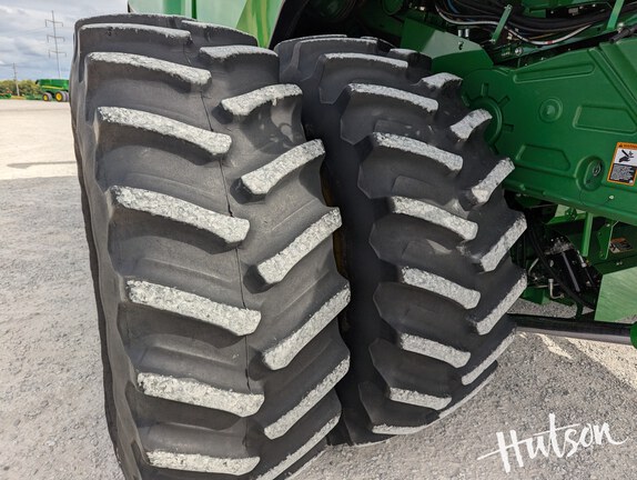 Photo of 2023 John Deere X9 1100