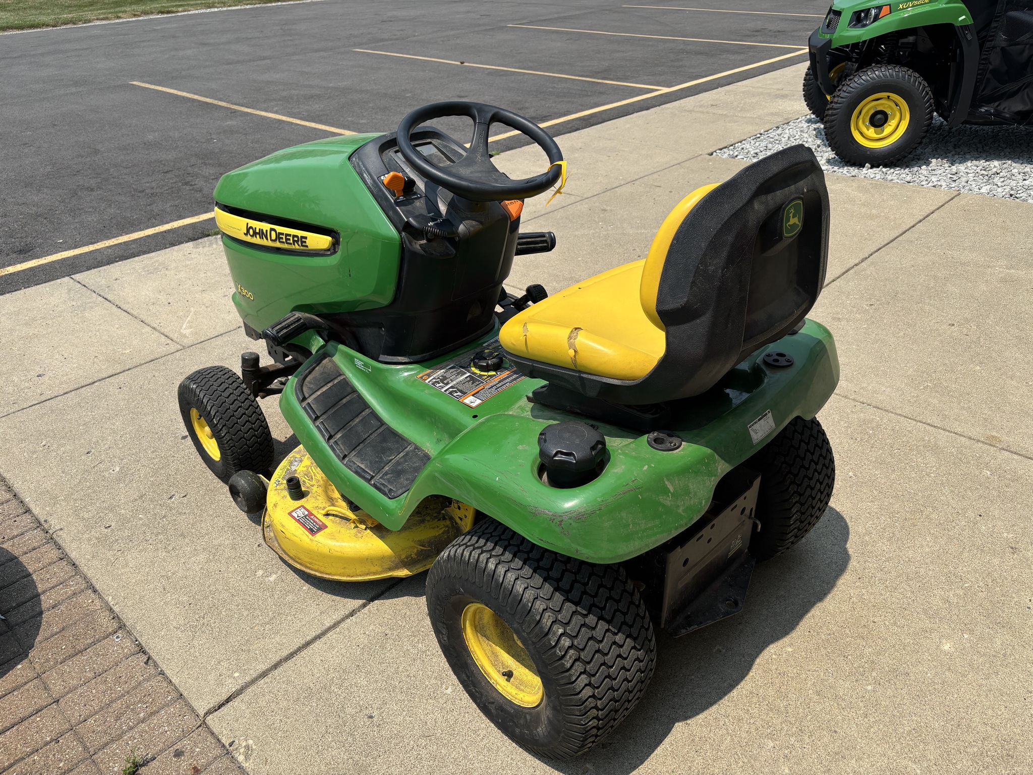 Used 2013 John Deere X300 Lawn & Garden Tractors at Koenig Equipment in Urbana, OH - PhotoXL6