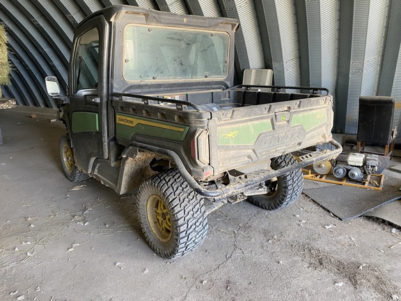 2025 John Deere XUV 845M - Photo4
