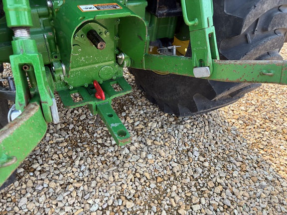 2022 John Deere 3046R - Photo23