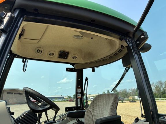 2022 John Deere 3046R - Photo27