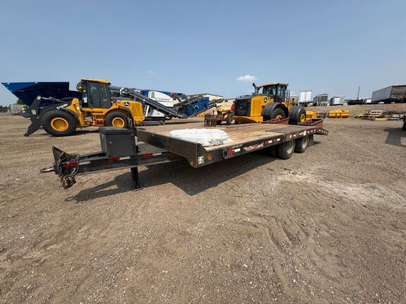 Photo of a 2000 Towmaster T-20LPLOW