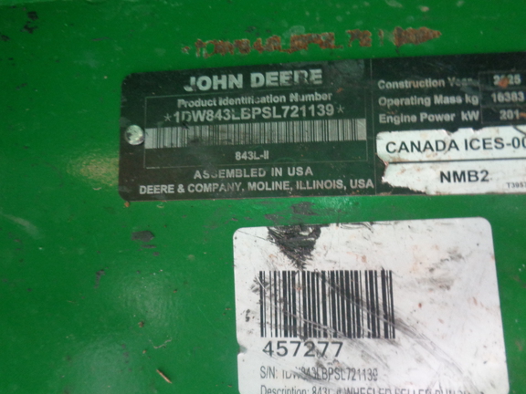 2025 John Deere 843L II