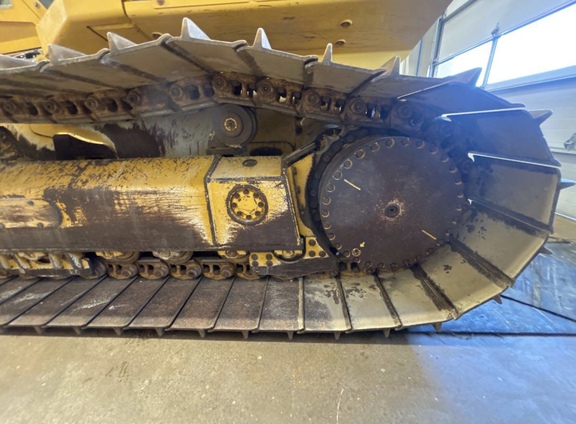 2021 John Deere 750L