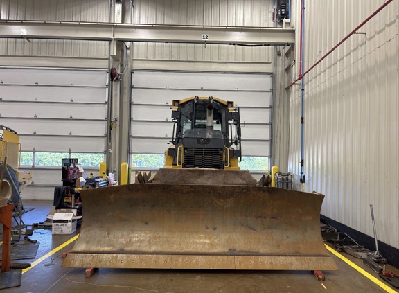 2021 John Deere 750L