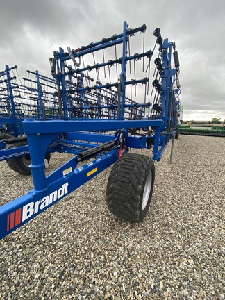 2023 Brandt 582 HH