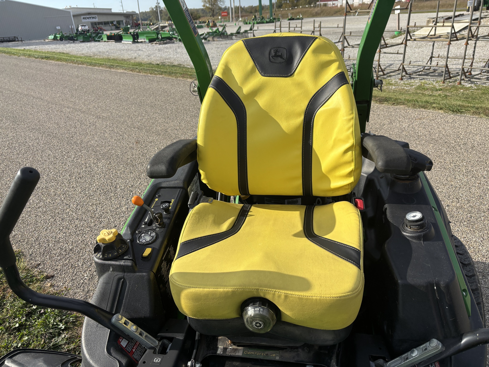 Used 2020 John Deere Z930M Zero Turn Mowers at Koenig Equipment in Richmond, IN - PhotoXL9