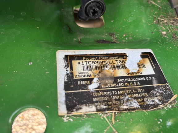 Used 2020 John Deere Z930M Zero Turn Mowers at Koenig Equipment in Richmond, IN - Photo11