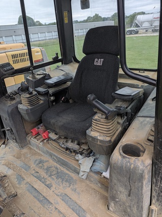 2010 Caterpillar D6K LGP