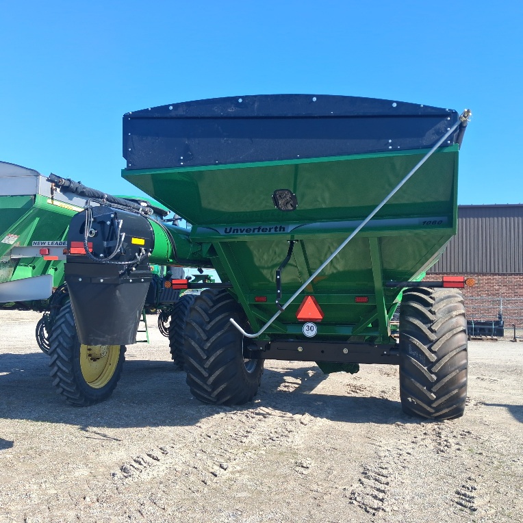 2026 Unverferth 1060 Grain Carts