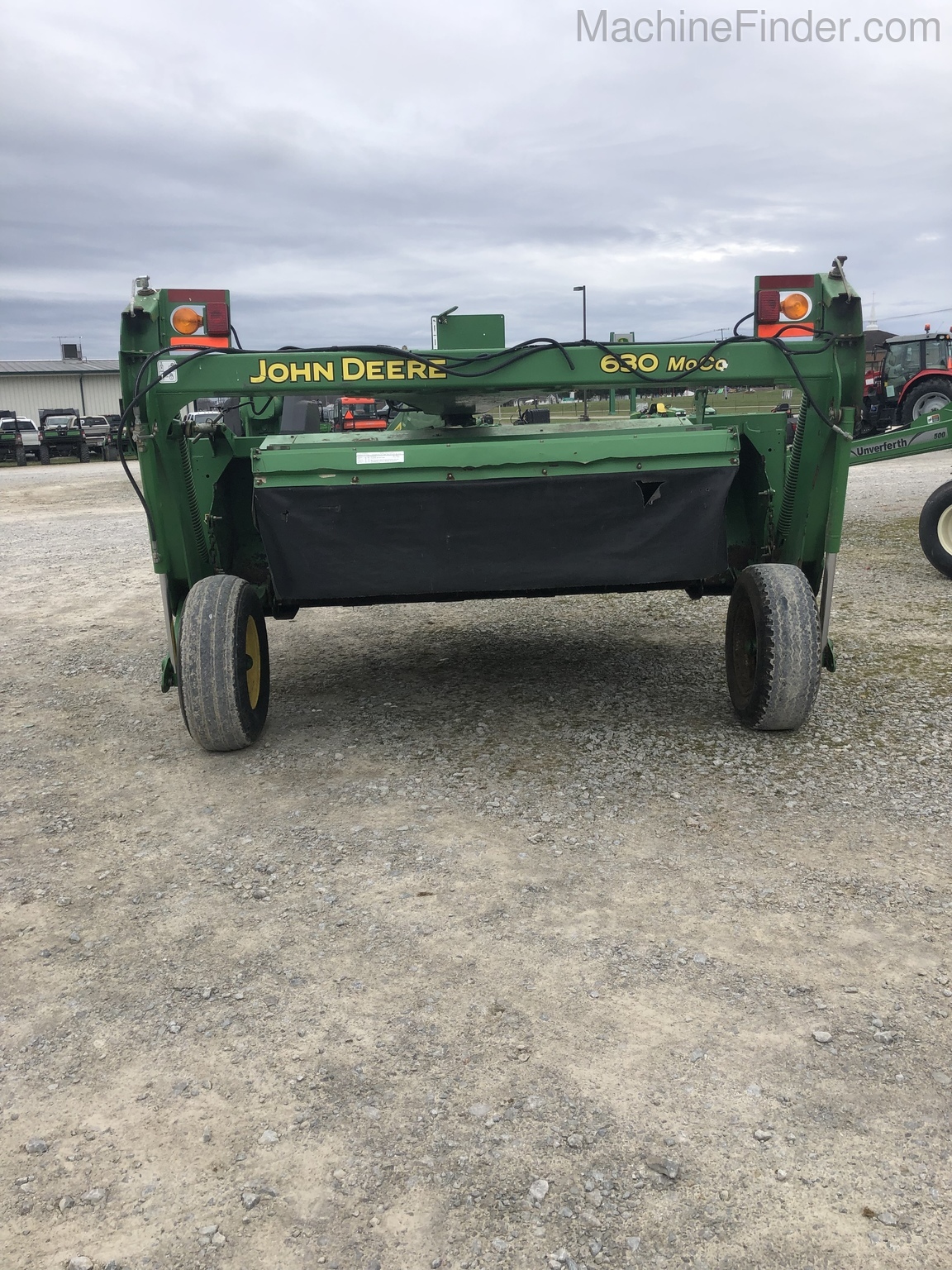 2008 John Deere 630 Image 4