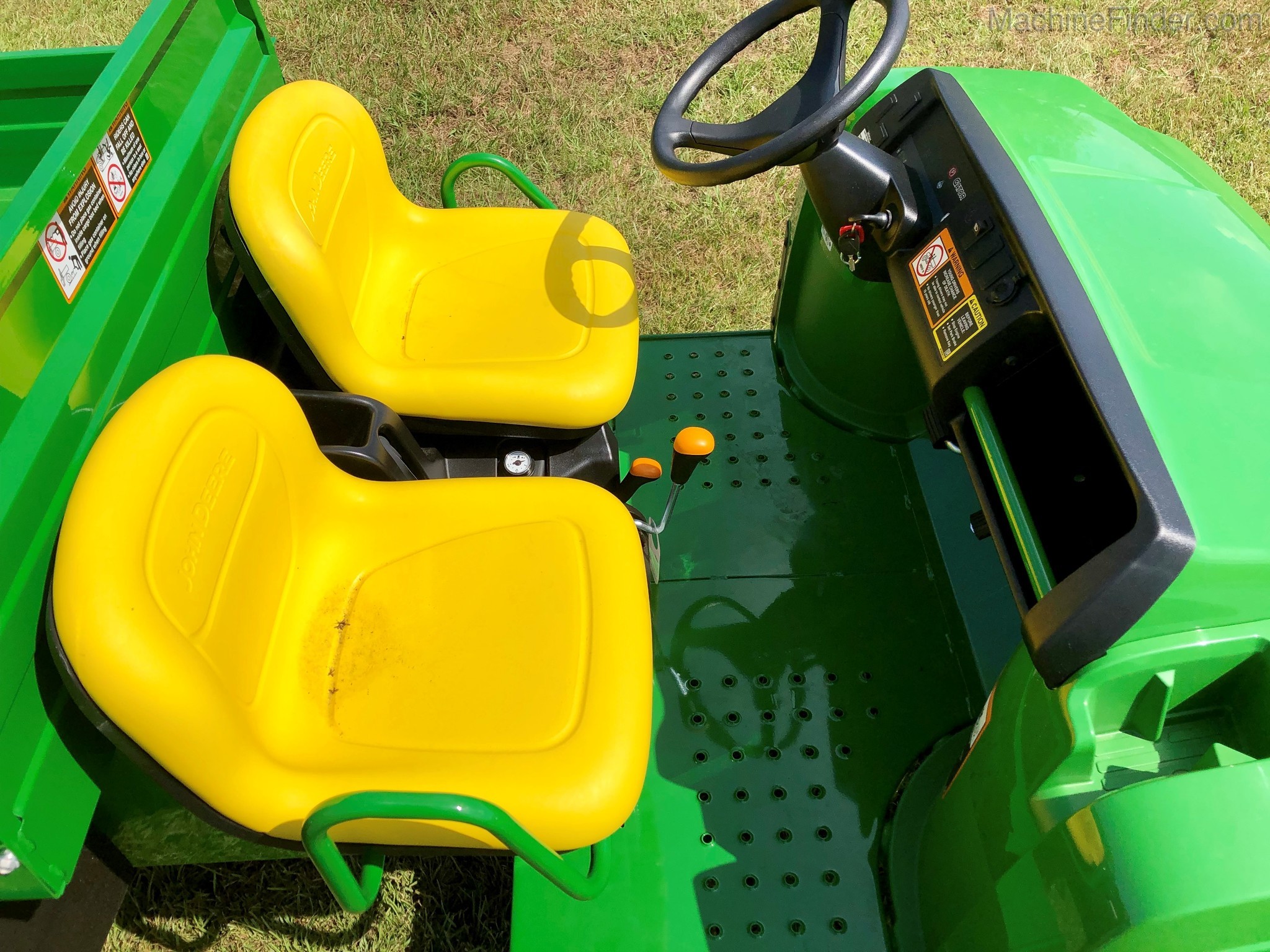 2020 John Deere TS 4X2 Image 7