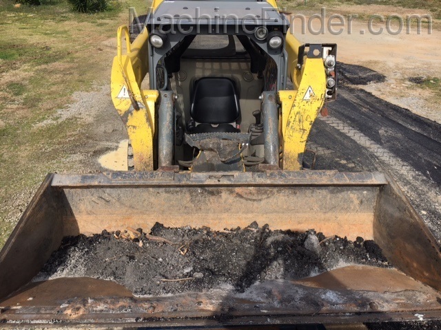 2015 Wacker Neuson SW28 Image 2