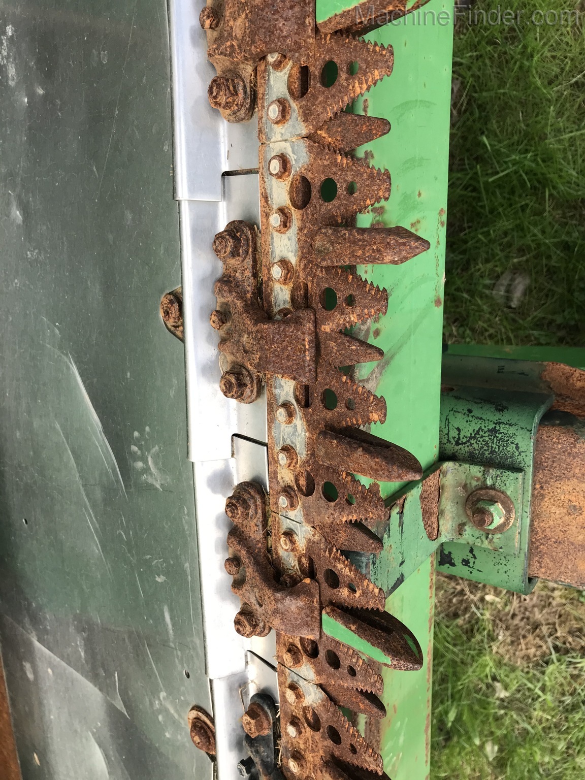 2010 John Deere 635F Image 6