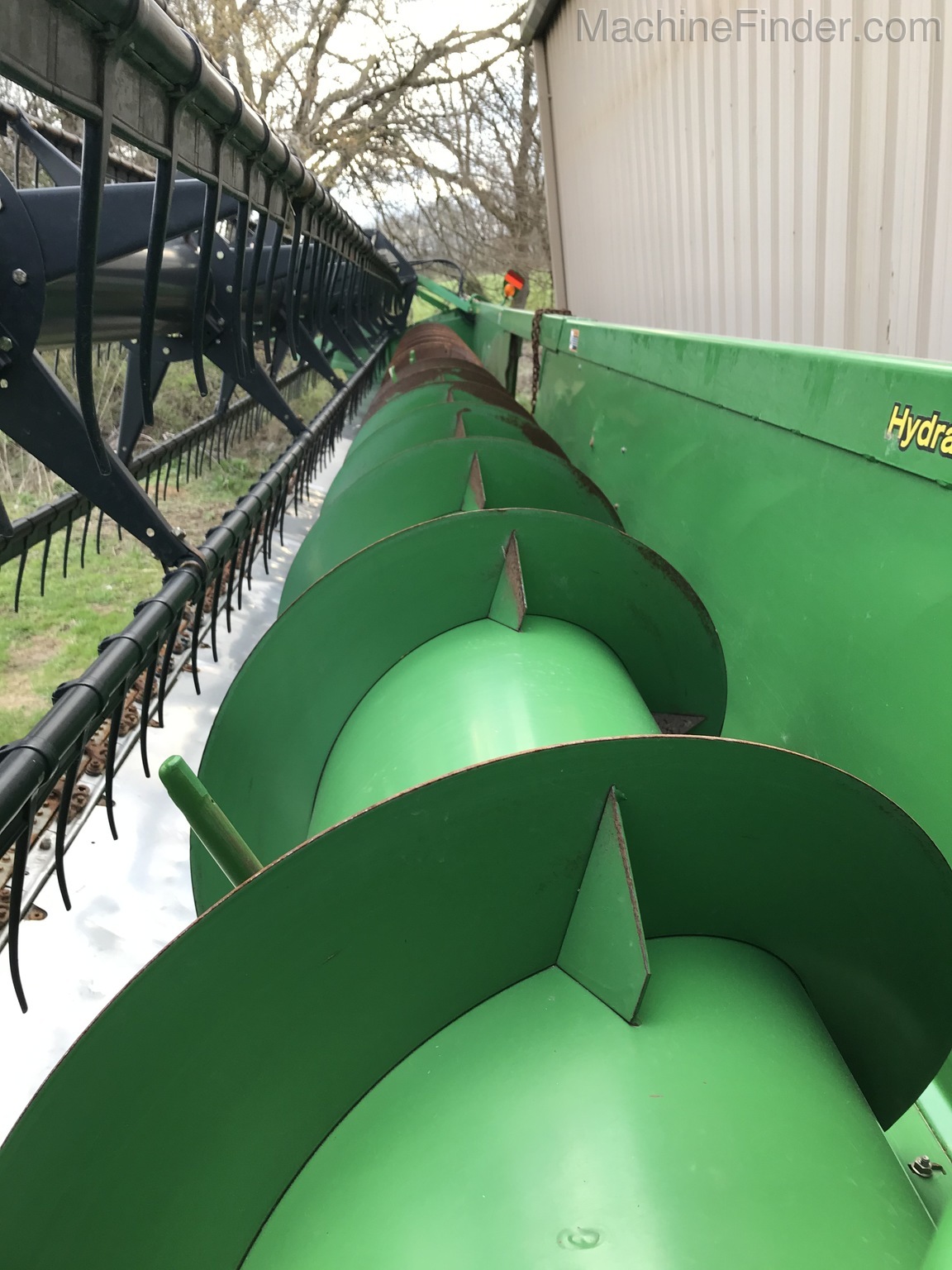 2010 John Deere 635F Image 5