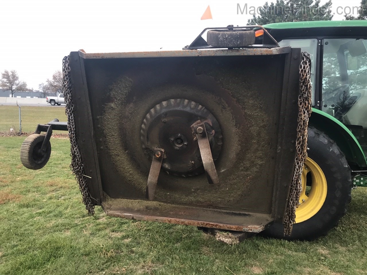 2014 John Deere 5085E Image 4