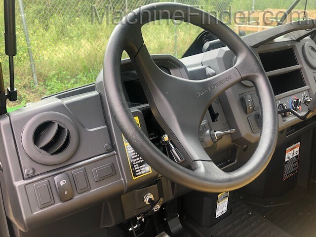 2020 John Deere XUV865M HVAC Diesel Image 6