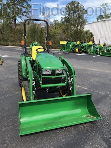 2021 John Deere 3032E Image 6