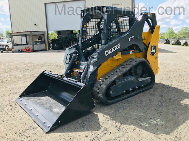 2020 John Deere 317G Image 1