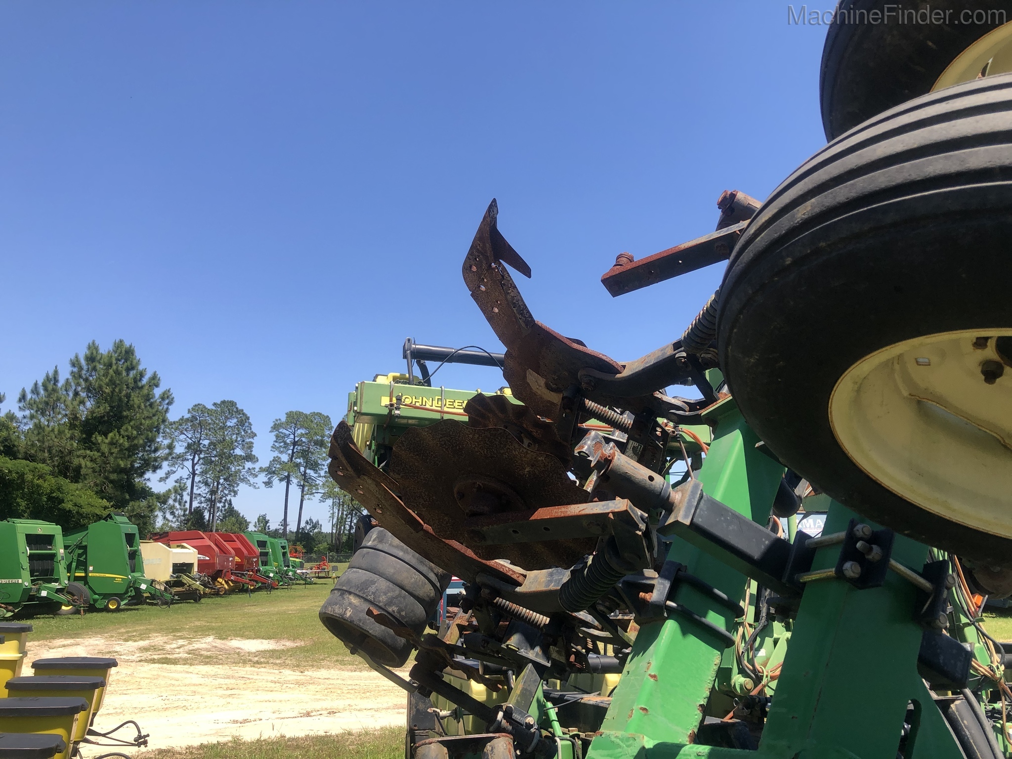 2010 John Deere 1720 Image 4