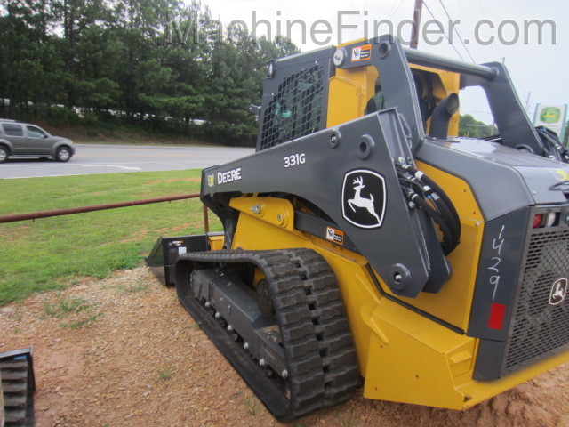 2019 John Deere 331G Image 8