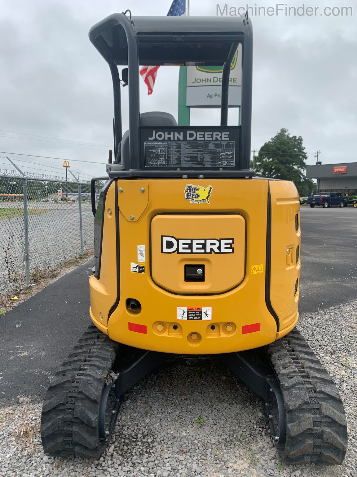 2018 John Deere 30G Image 3