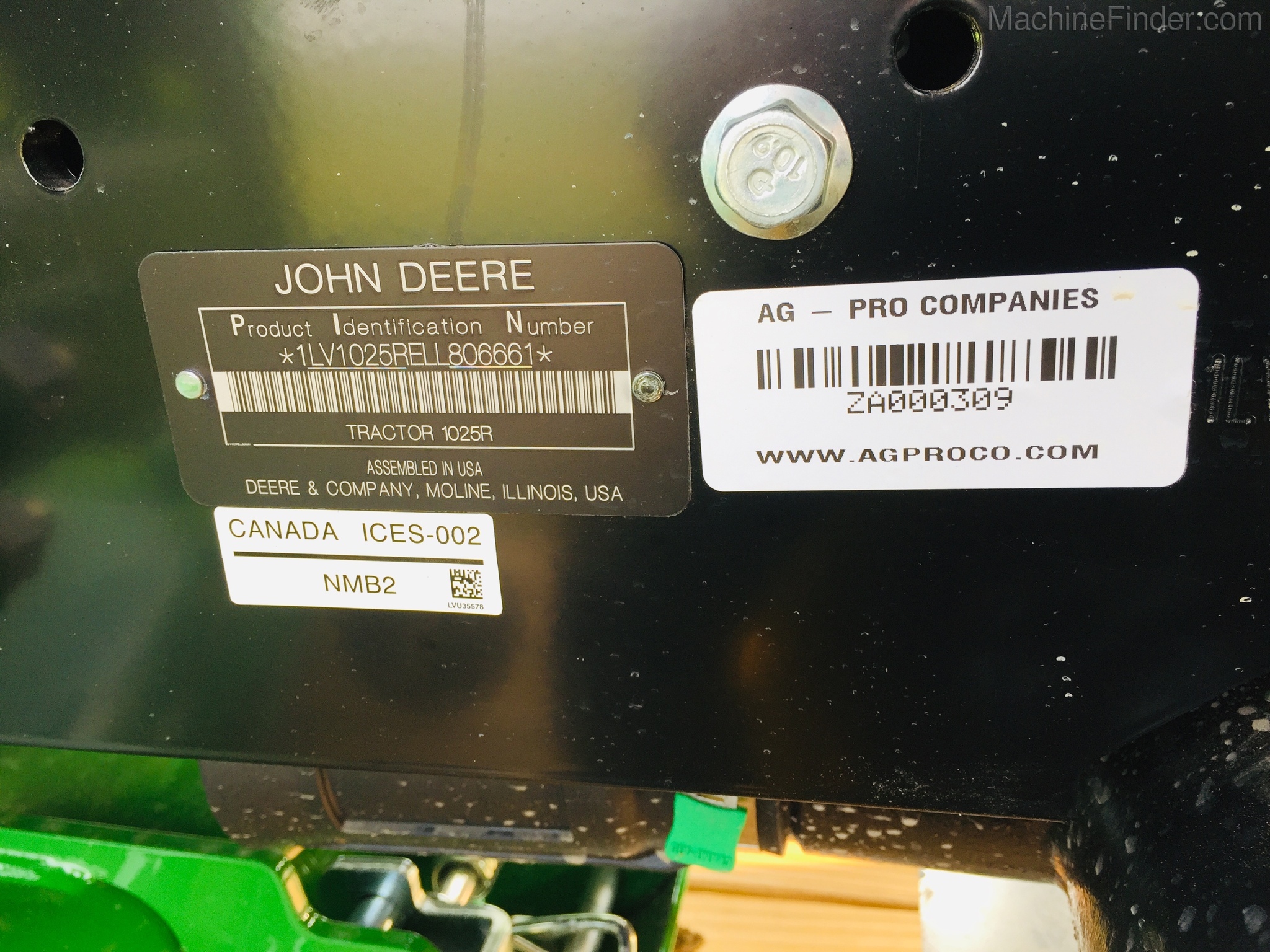 2020 John Deere 1025R Image 13