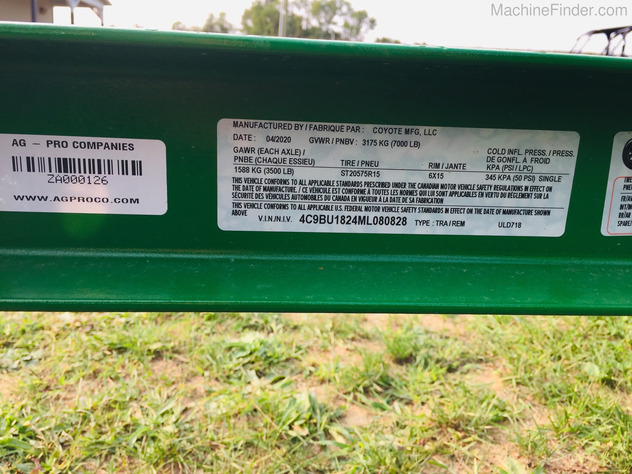 2020 John Deere 1025R Image 15