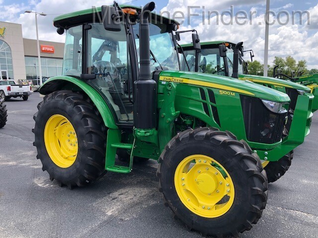 2020 John Deere 5100M Image 1