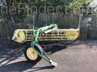 John Deere 670 Image 2