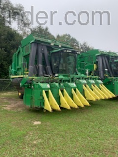 2011 John Deere 7760 Image 2