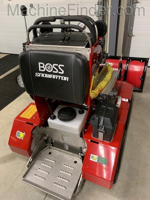 2020 Boss SNOWRATOR Image 5
