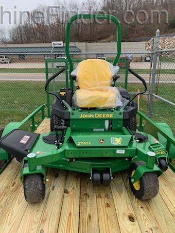 2020 John Deere Z720E Image 3