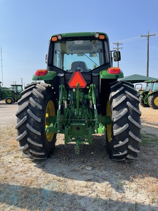 2018 John Deere 6155M Image 9