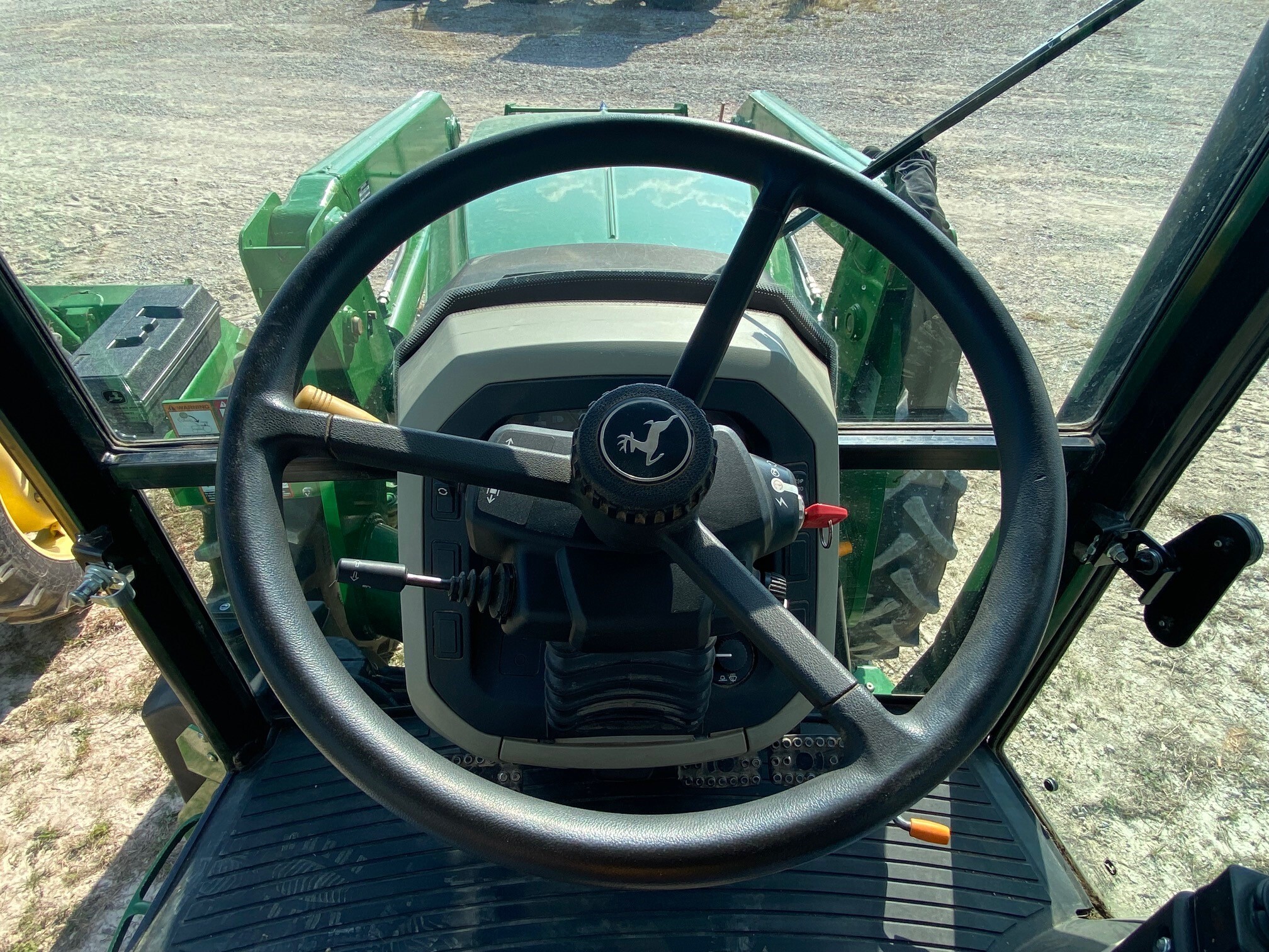 2019 John Deere 5100E Image 3